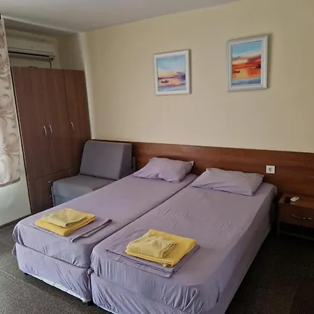 цар калоян Hotell Primorsko